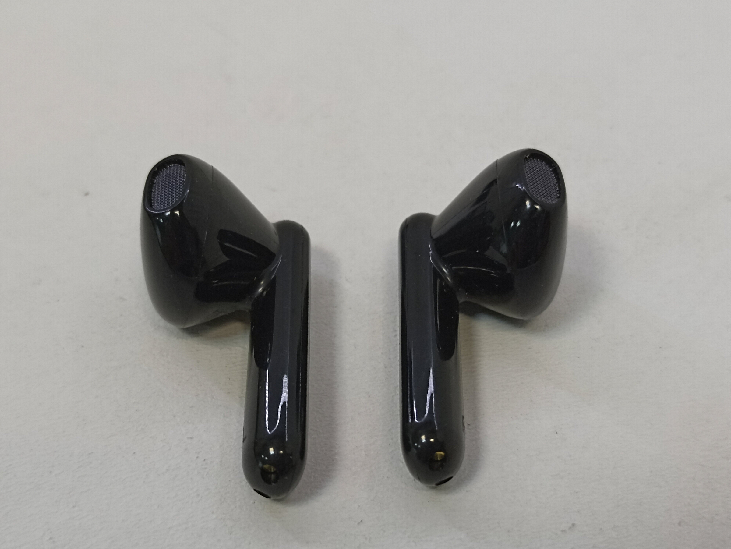Itel earbuds t1