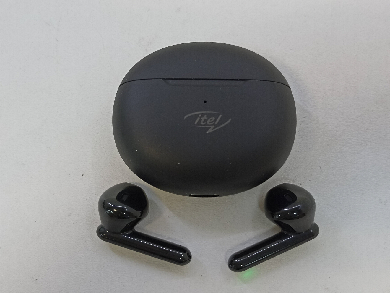 Itel earbuds t1