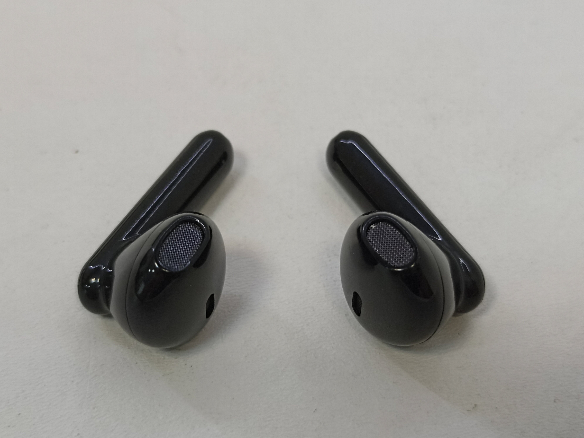 Itel earbuds t1